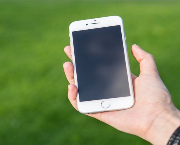 How can the UK meet 5G ambitions?